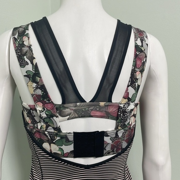 Lululemon Super Sport Tank Floral w/ Bra 4 - Picture 6 of 10